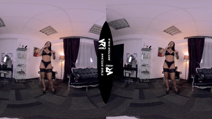 Mistress Kennya - A Gift For You From My Date; Dominatrix Solo Tease (oculus 6k)